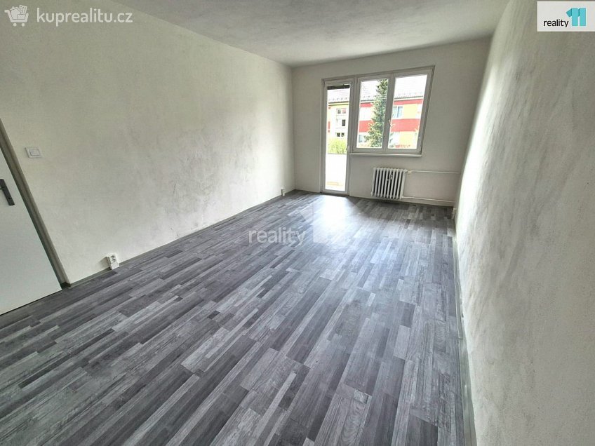 Pronájem bytu 2+1 54 m^2 Palackého, Aš 
