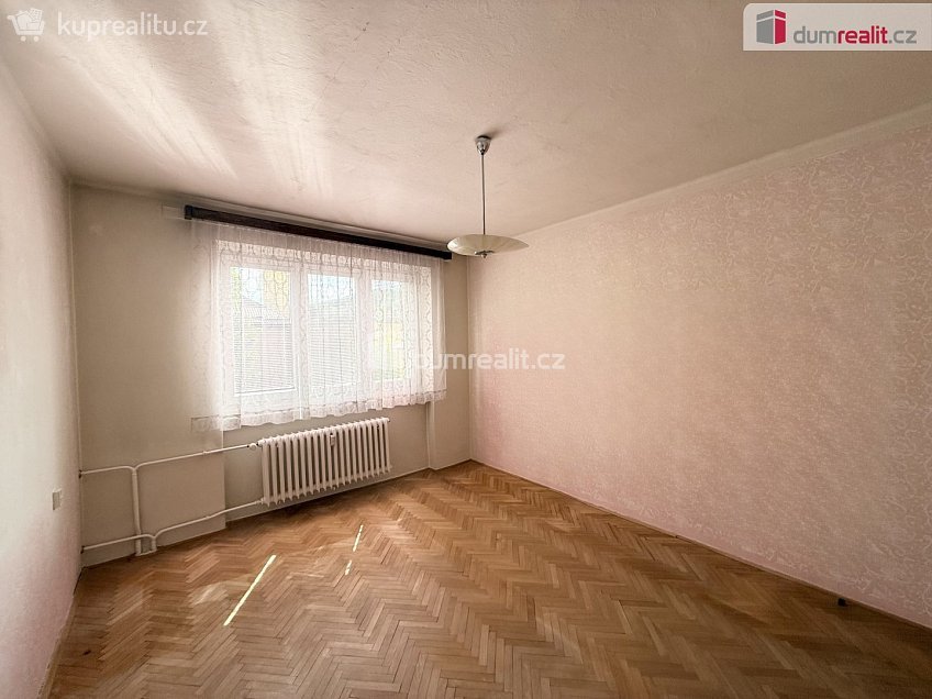 Prodej bytu 3+1 64 m^2 Školská čtvrť, Frenštát pod Radhoštěm 