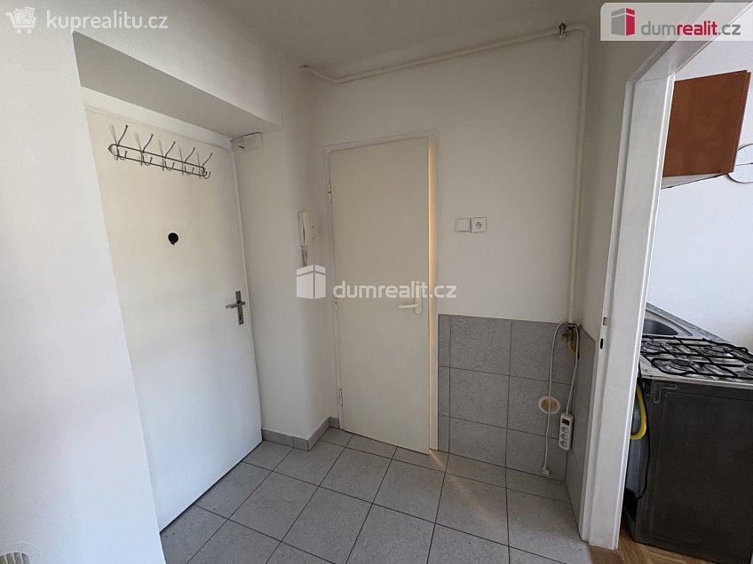 Pronájem bytu 1+1 32 m^2 Mariánská, Příbram 