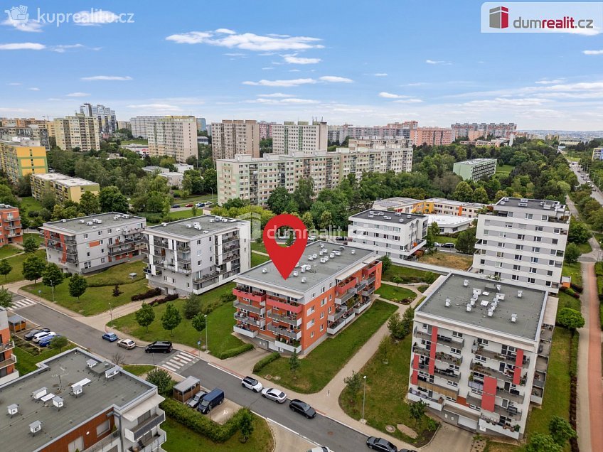 Prodej bytu 3+kk 72 m^2 Loosova, Praha 11 