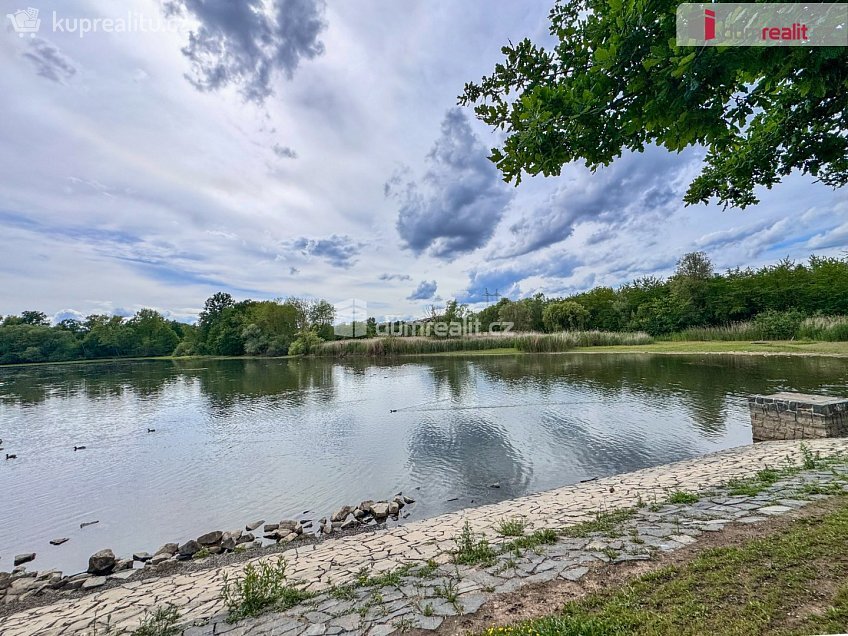 Prodej bytu 3+kk 72 m^2 Loosova, Praha 11 