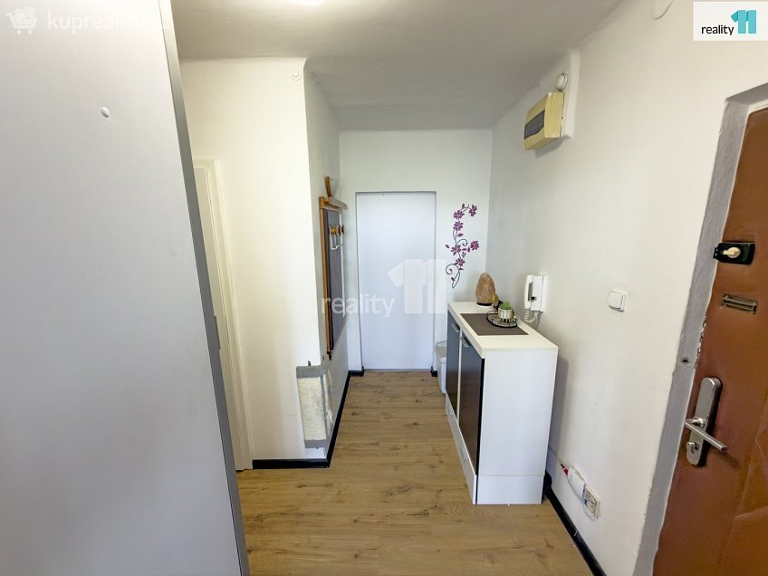 Prodej bytu 3+1 62 m^2 Masarykova, Kolín 