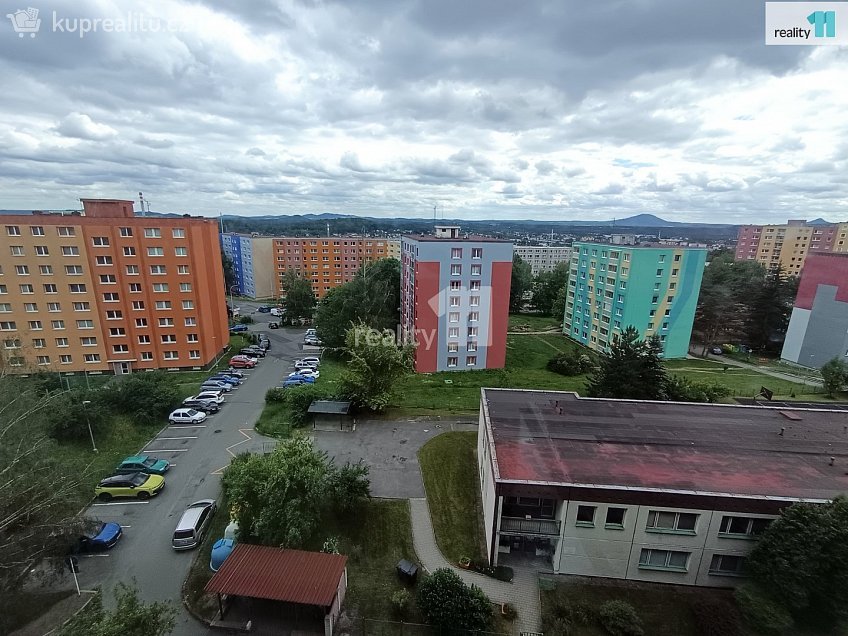 Pronájem bytu 2+kk 40 m^2 Hradecká, Česká Lípa 