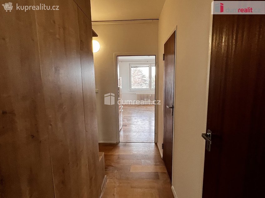 Pronájem bytu 2+kk 36 m^2 U Trojáku, Zlín 