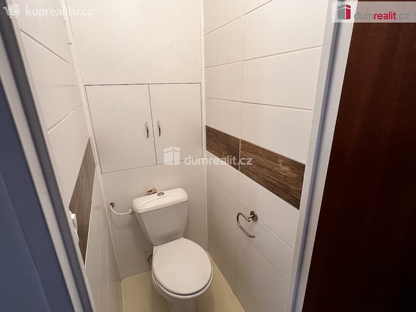 Pronájem bytu 2+kk 36 m^2 U Trojáku, Zlín 