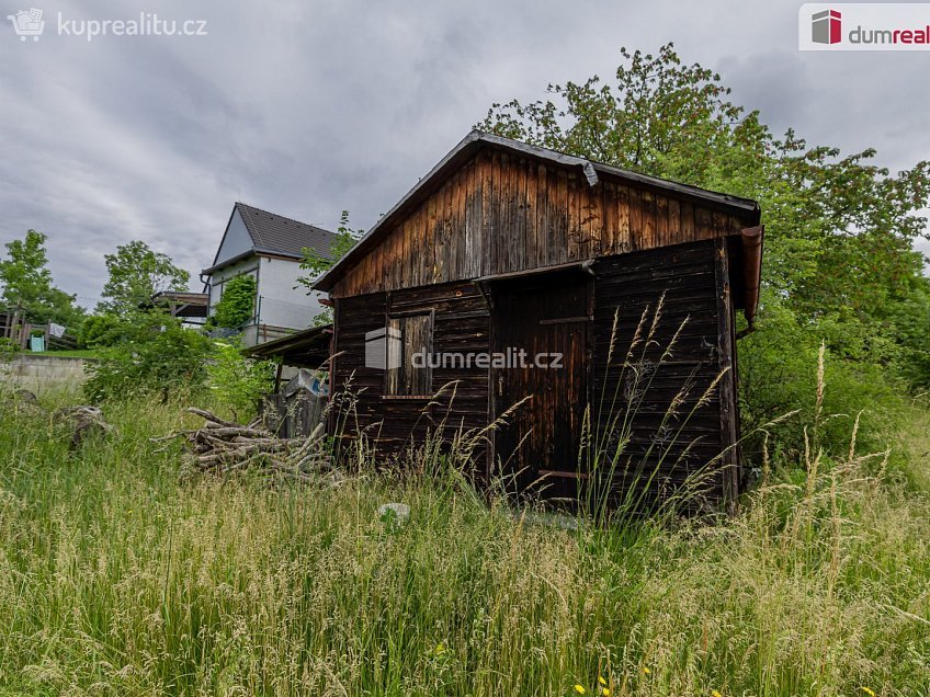 Prodej  stavebního pozemku 1835 m^2 Krátká, Bubovice 