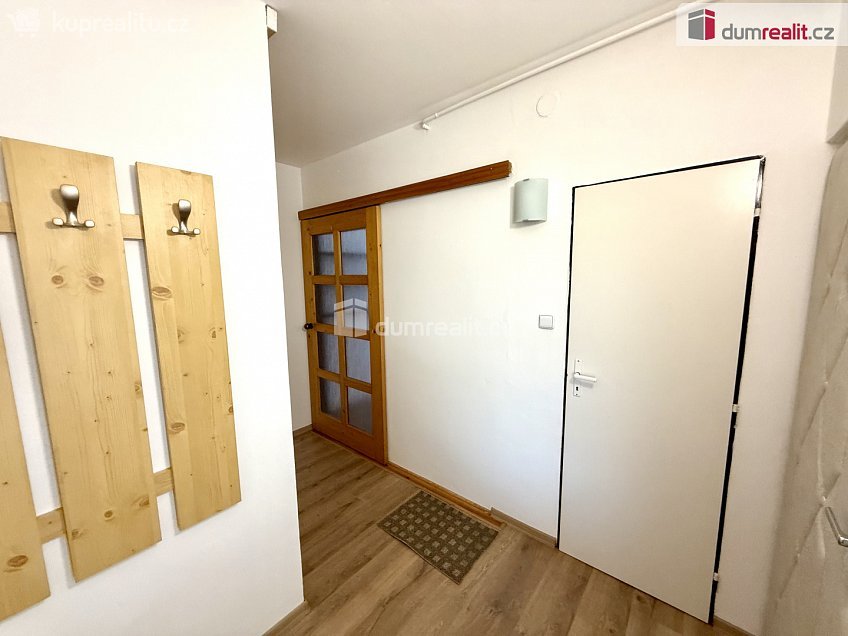 Pronájem bytu 2+1 51 m^2 Louky, Uherské Hradiště 