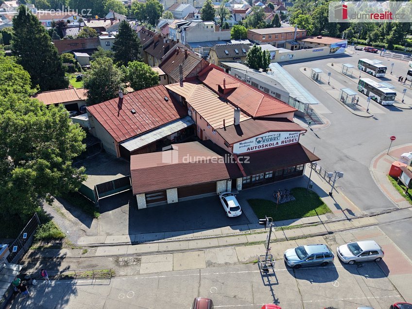 Prodej  obchodních prostor 500 m^2 Přerovská, Bystřice pod Hostýnem 