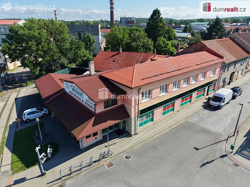 Prodej  obchodních prostor 500 m^2 Přerovská, Bystřice pod Hostýnem 