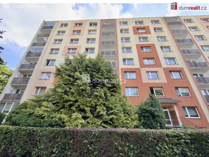 Pronájem bytu 1+1 34 m^2 Šípková, Ústí nad Labem 