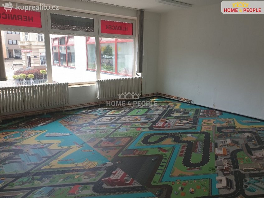 Pronájem  kanceláře 35 m^2 Nová Pražská, Benešov 