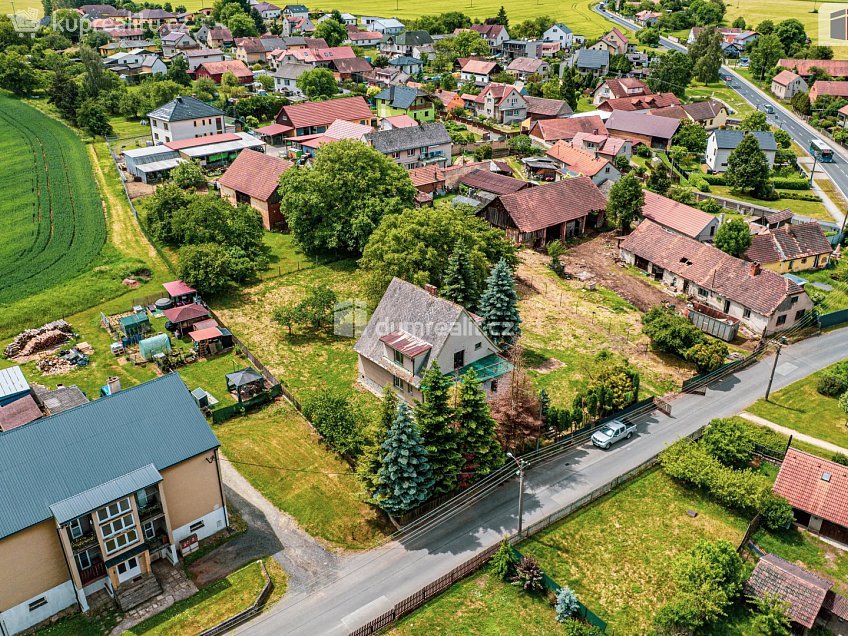 Prodej  rodinného domu 280 m^2 Výrov, Výrov 