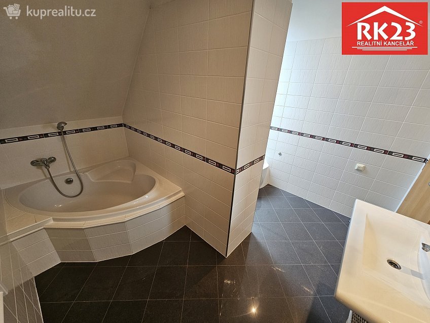 Prodej bytu 2+kk 110 m^2 Ruská 168, Mariánské Lázně 