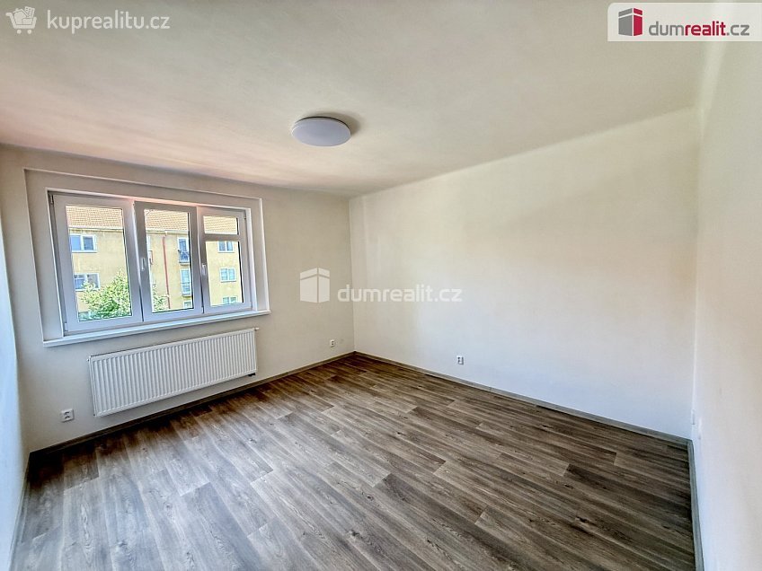 Pronájem bytu 2+1 67 m^2 Ve struhách, Praha 6 