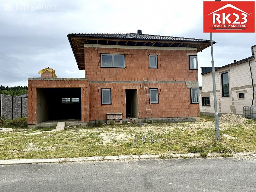 Prodej  rodinného domu 190 m^2 Hory, Hory 