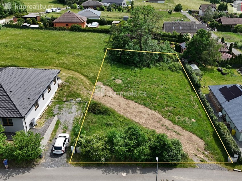 Prodej  stavebního pozemku 1276 m^2 Narysov, Narysov 