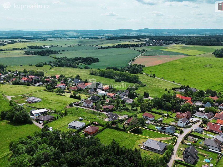 Prodej  stavebního pozemku 1276 m^2 Narysov, Narysov 
