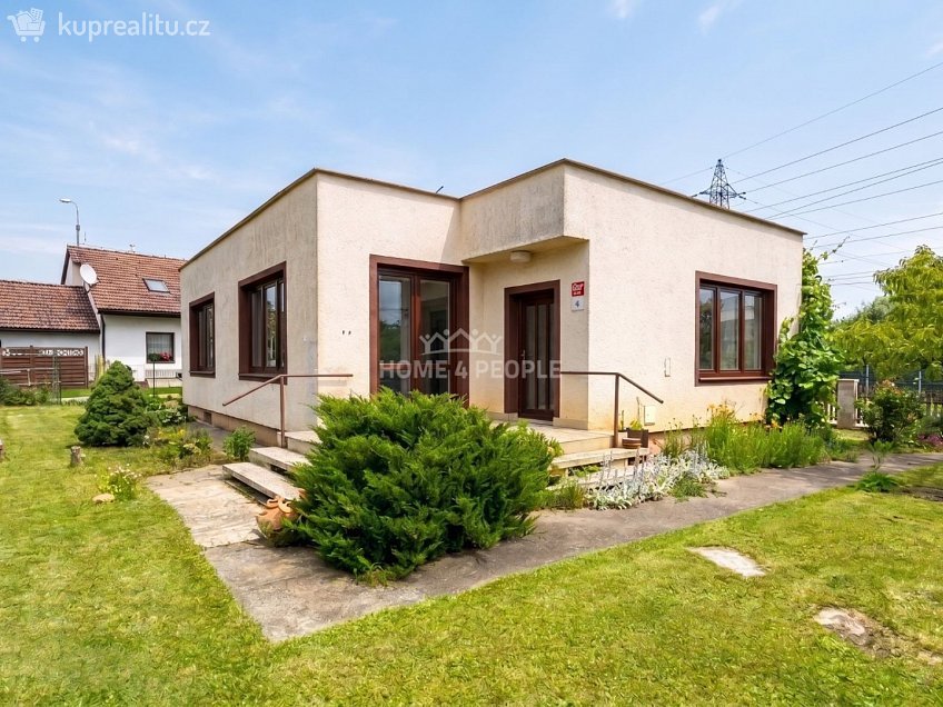 Pronájem  rodinného domu 118 m^2 Hůrská, České Budějovice 
