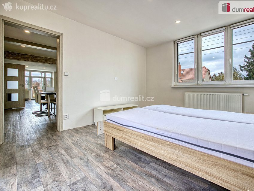 Prodej  rodinného domu 150 m^2 Střední, Libiš 