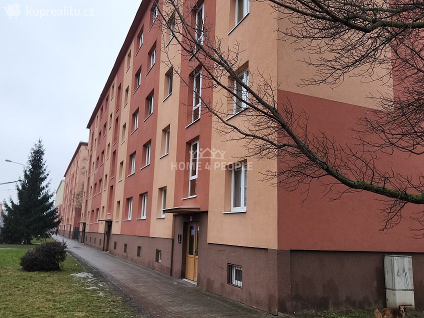 Prodej bytu 2+1 50 m^2 Beethovenova, Chomutov 