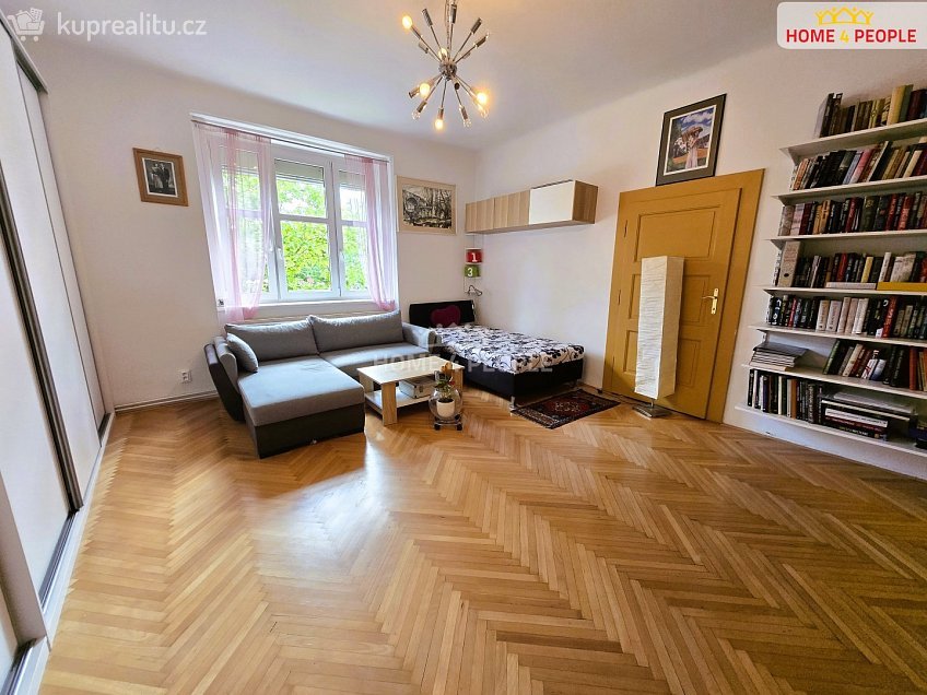 Prodej bytu 3+1 89 m^2 Hartigova, Praha 3 