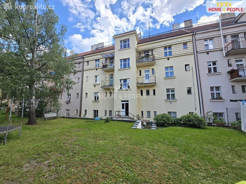 Prodej bytu 3+1 89 m^2 Hartigova, Praha 3 
