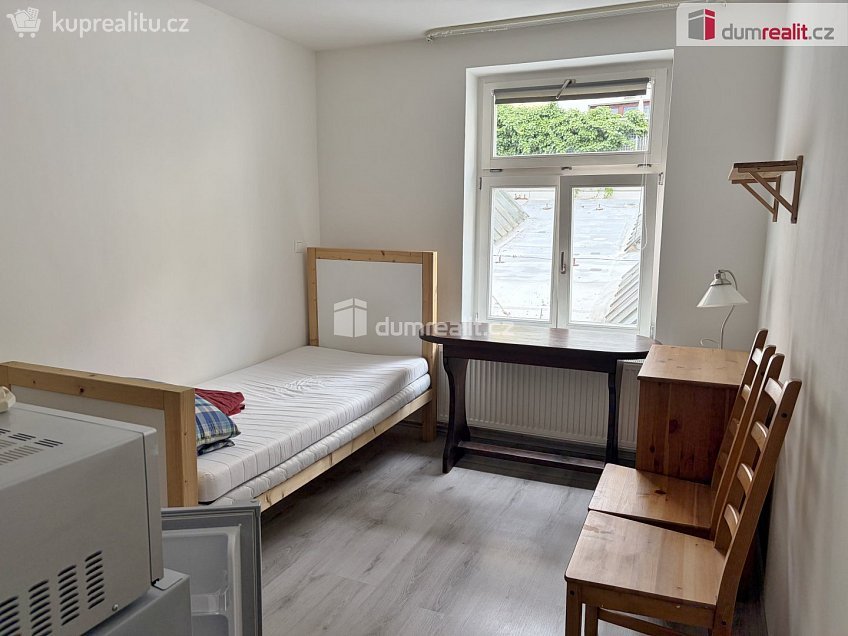 Prodej  ubytovacího zařízení 85 m^2 Donská, Praha 10 