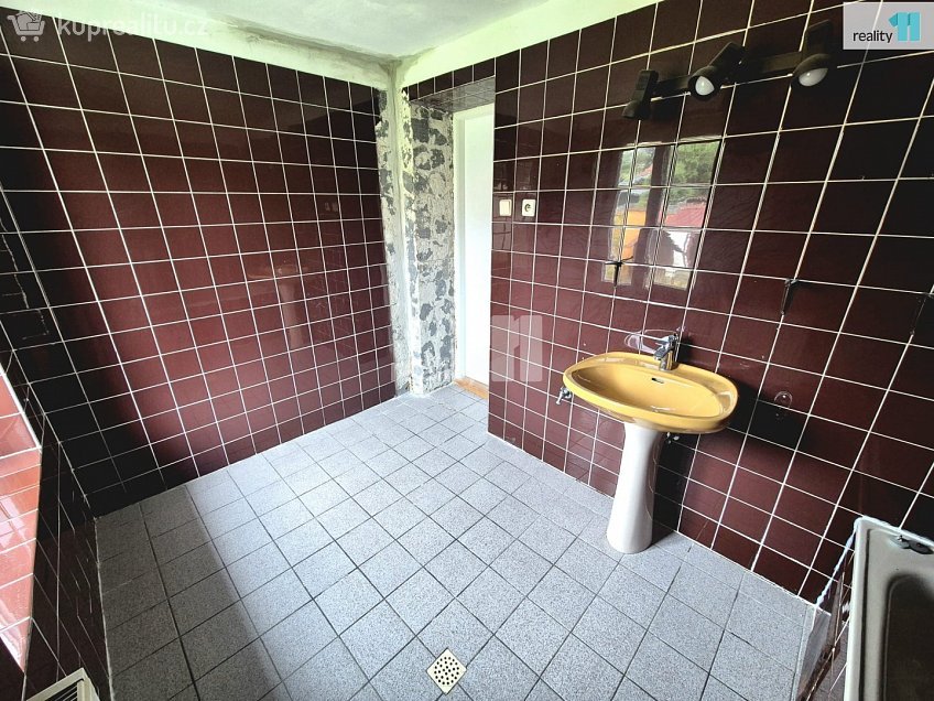 Prodej  rodinného domu 116 m^2 Komenského, Aš 