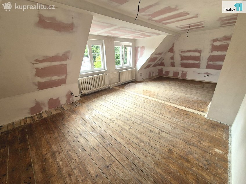 Prodej  rodinného domu 116 m^2 Komenského, Aš 