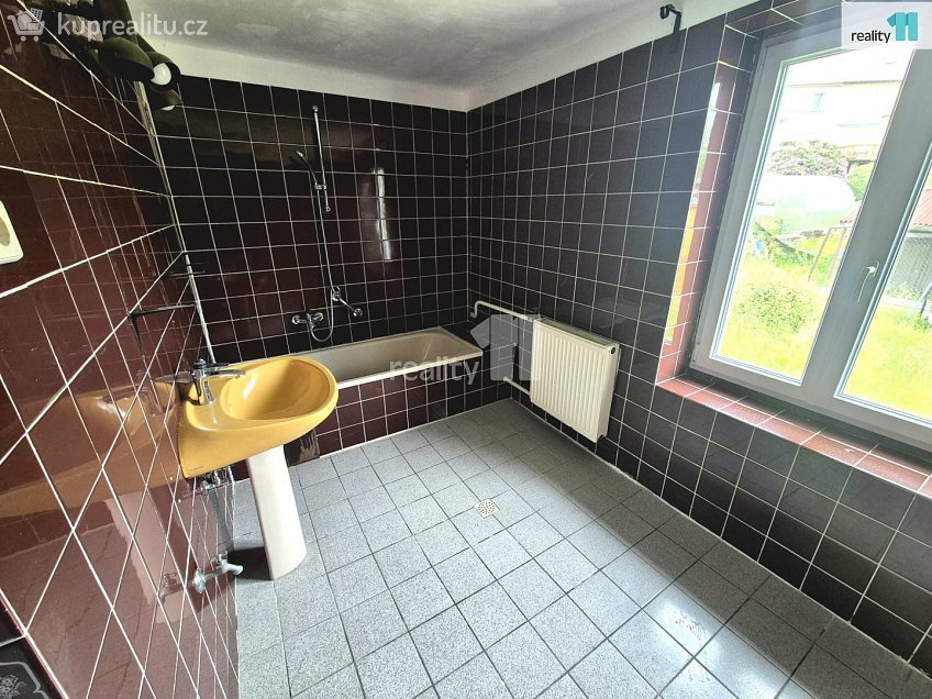 Prodej  rodinného domu 116 m^2 Komenského, Aš 