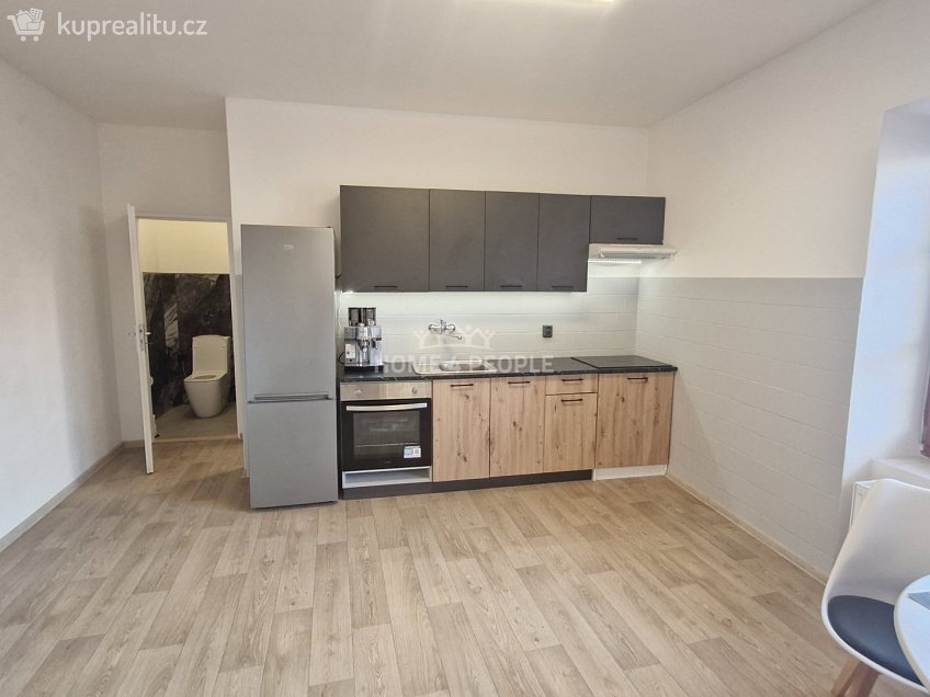 Prodej bytu 2+kk 65 m^2 Mjr. Šandery, Náměšť nad Oslavou 