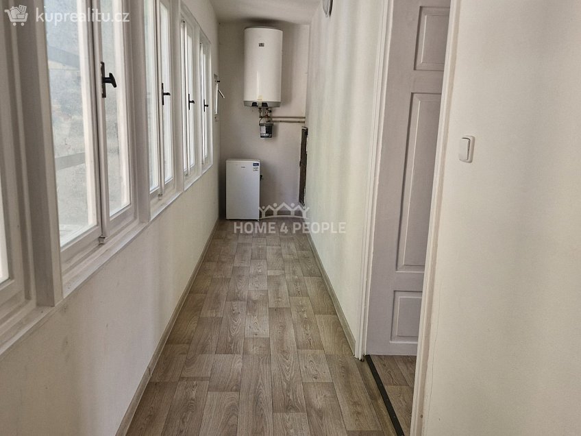 Prodej bytu 2+kk 65 m^2 Mjr. Šandery, Náměšť nad Oslavou 