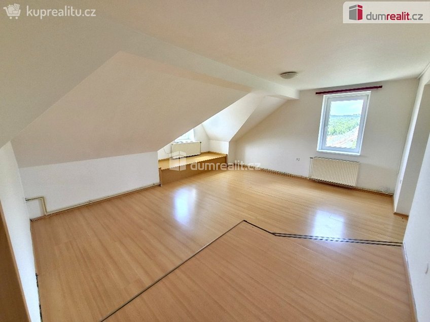 Pronájem bytu 4+kk 105 m^2 Křížkova, Plzeň 