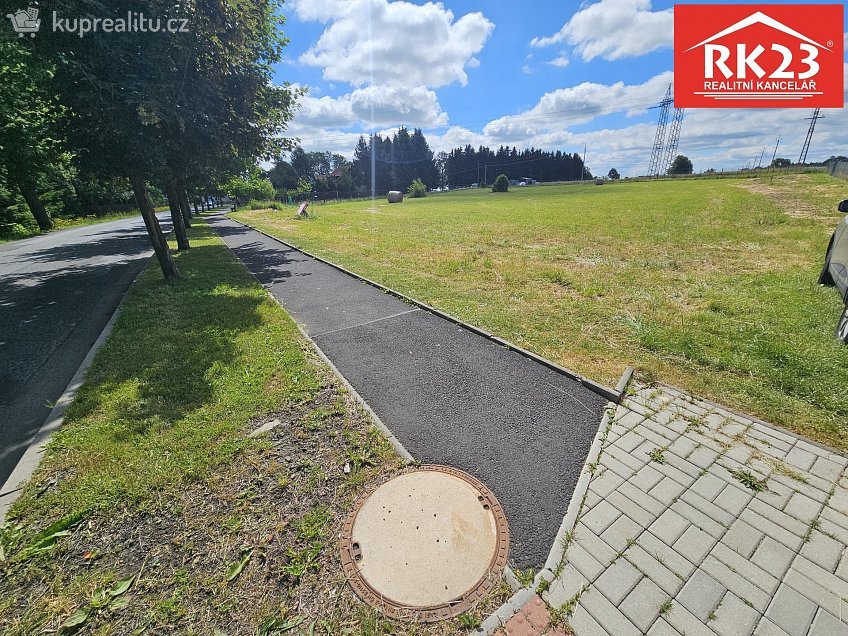 Prodej  stavebního pozemku 4038 m^2 Zádub-Závišín, Zádub-Závišín 