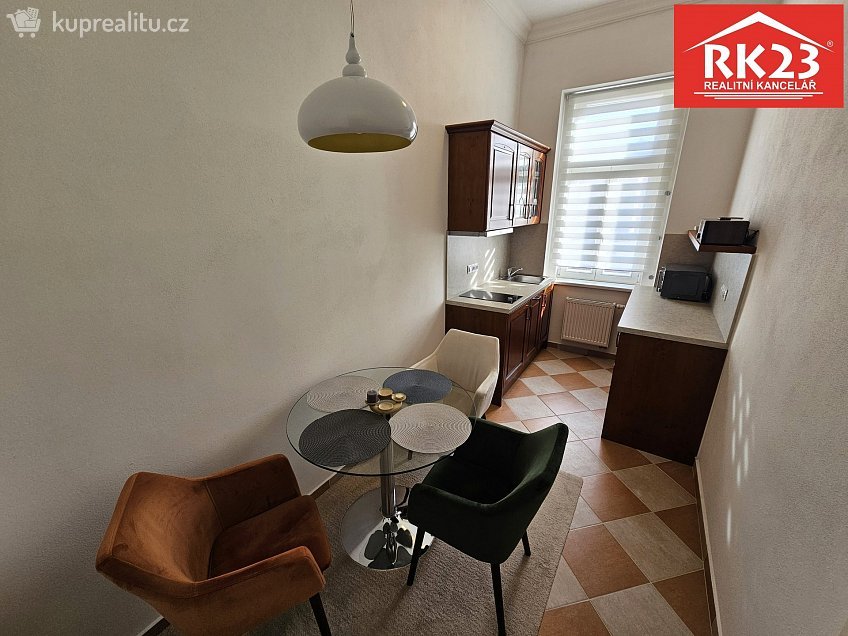 Prodej bytu 2+1 70 m^2 Ruská 326, Mariánské Lázně 