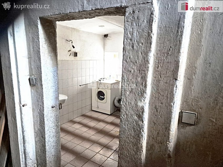 Prodej  rodinného domu 214 m^2 Občanská, Smržovka 