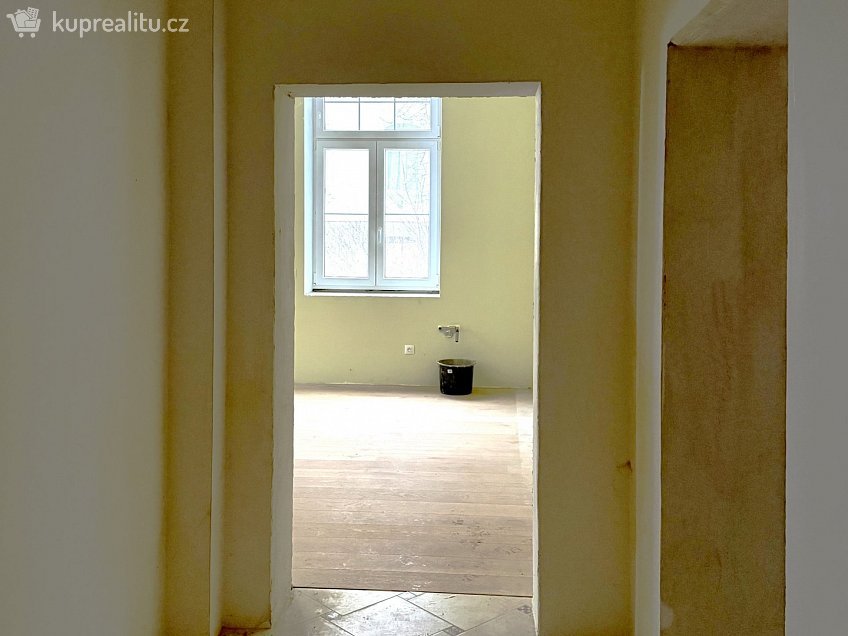 Prodej bytu 2+kk 64 m^2 Ruská 338, Mariánské Lázně 