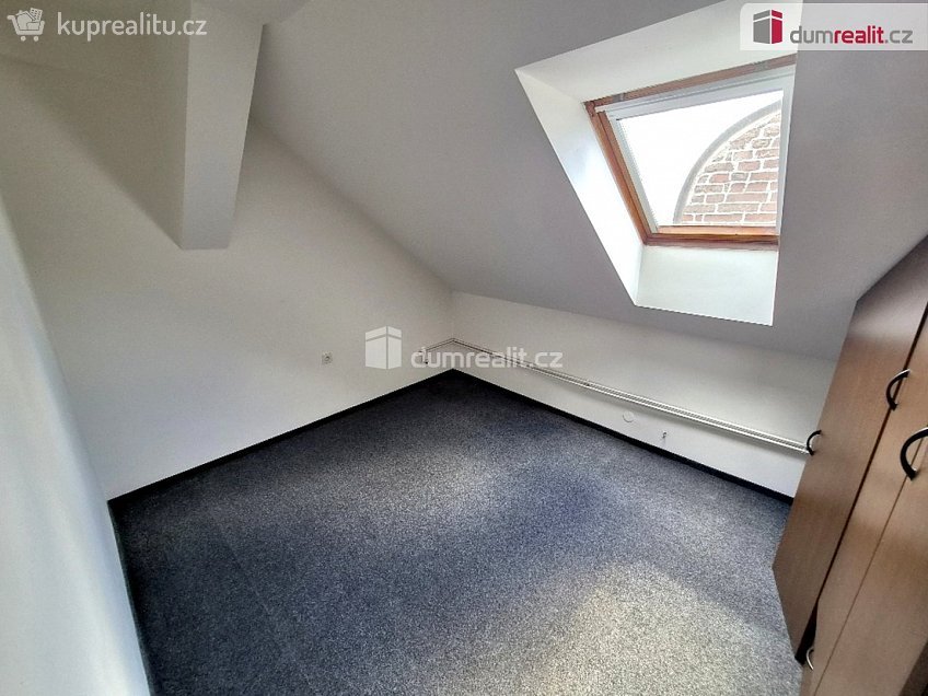 Prodej bytu 4+kk 105 m^2 Křížkova, Plzeň 