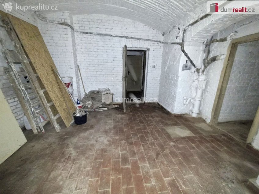Prodej  komerční reality 228 m^2 Křížkova, Plzeň 