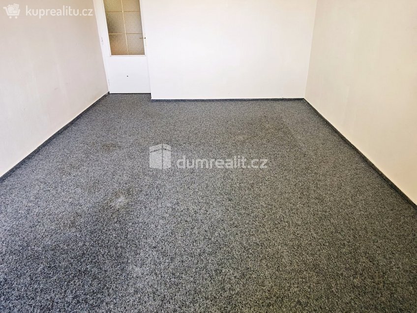 Prodej bytu 3+1 78 m^2 Pískovec I, Kamenický Šenov 