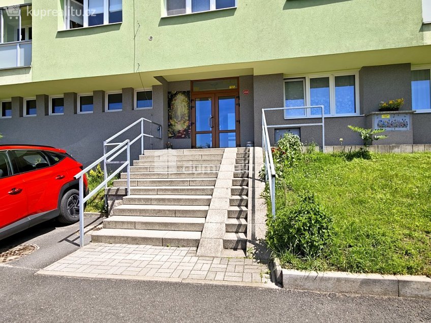 Prodej bytu 3+1 78 m^2 Pískovec I, Kamenický Šenov 