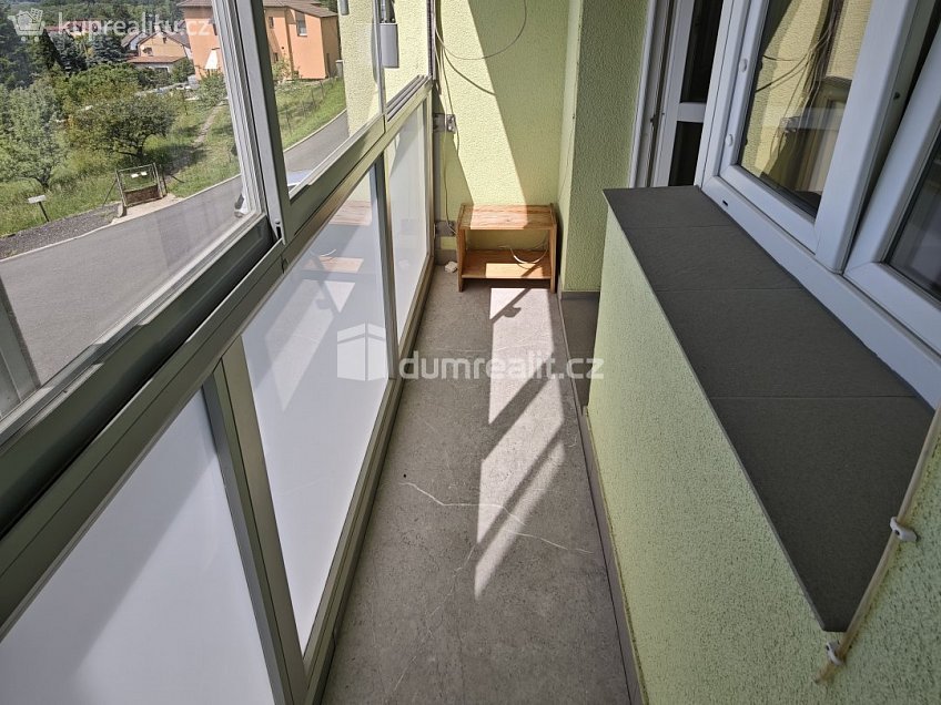Prodej bytu 3+1 78 m^2 Pískovec I, Kamenický Šenov 