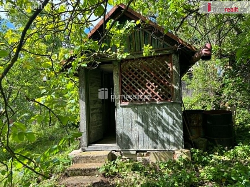 Prodej  zahrady 1035 m^2 Uherský Brod, Uherský Brod 
