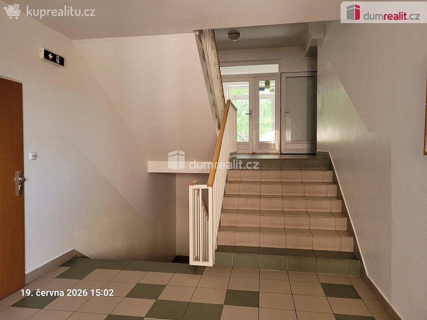 Pronájem bytu 2+kk 56 m^2 Spořická, Praha-Dolní Chabry 