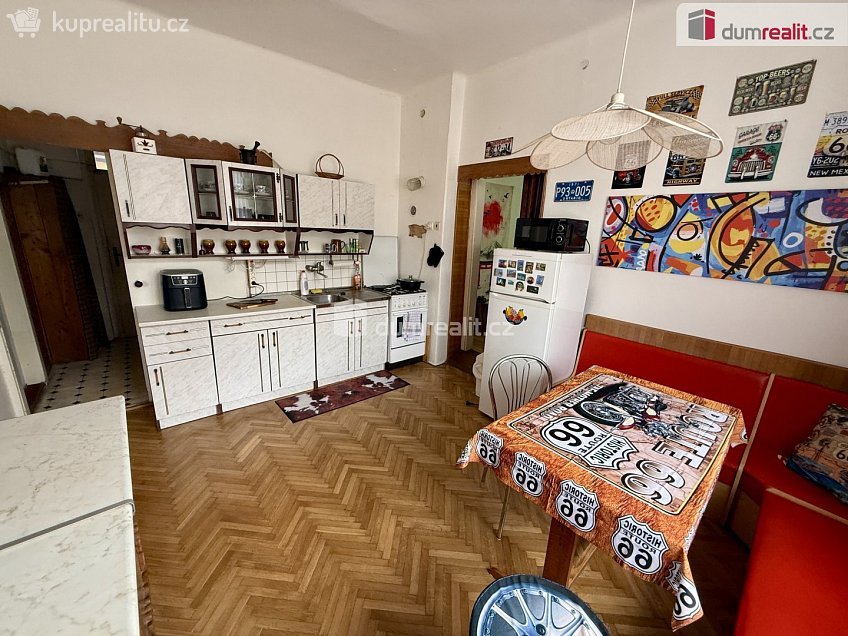 Pronájem bytu 2+1 70 m^2 Seifertova, Kralupy nad Vltavou 