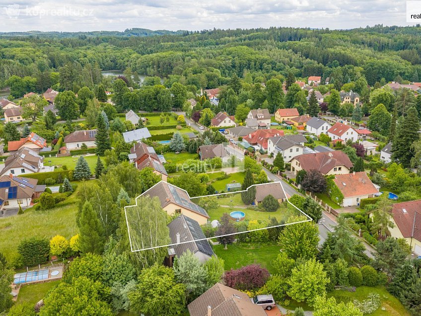 Prodej  rodinného domu 200 m^2 Slunečná, Kamenice 