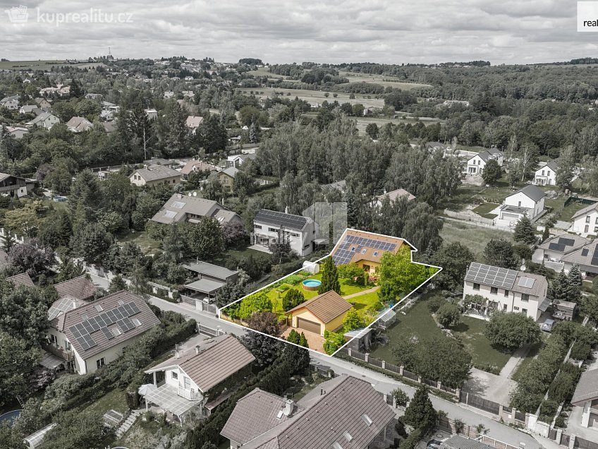 Prodej  rodinného domu 200 m^2 Slunečná, Kamenice 