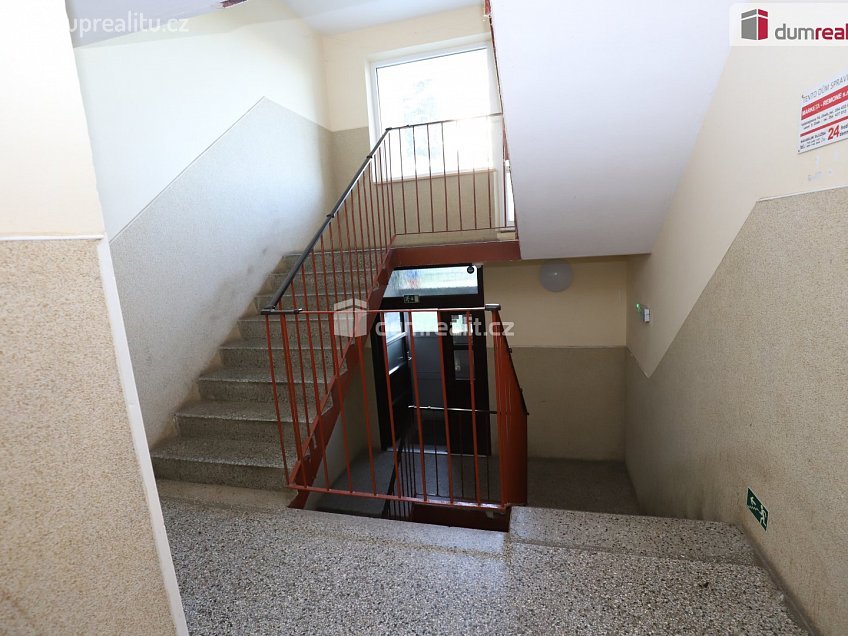 Pronájem bytu 1+kk 25 m^2 Přátelství, Cheb 