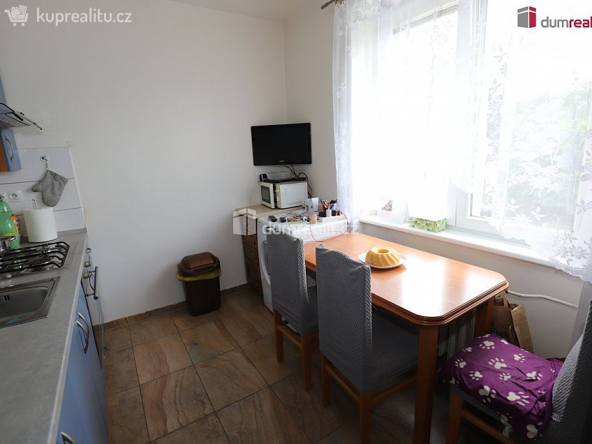 Prodej bytu 2+1 68 m^2 Vítězná, Karlovy Vary 