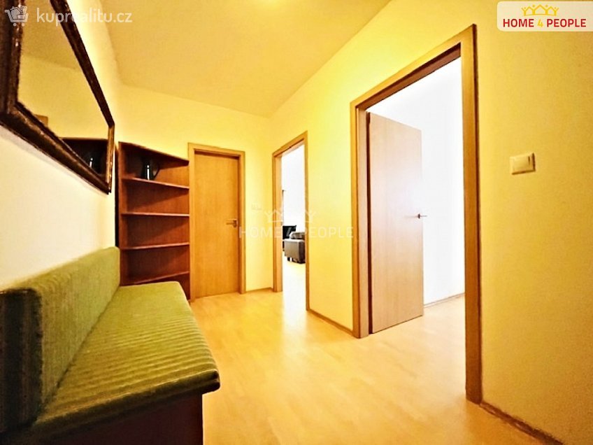 Pronájem bytu 2+kk 58 m^2 Tkalcovská, Brno 